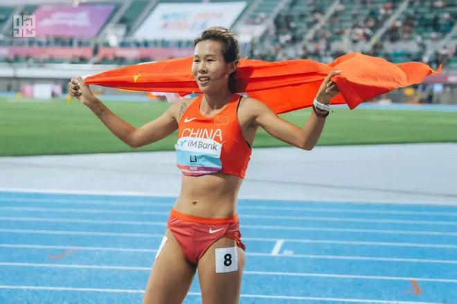 子1500米冠军！我国时隔十年再次获此殊